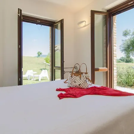 K06 - Trilocale Rosmarino, Porzione Di Con Piscina 公寓 *