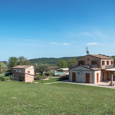 K06 - Trilocale Rosmarino, Porzione Di Con Piscina